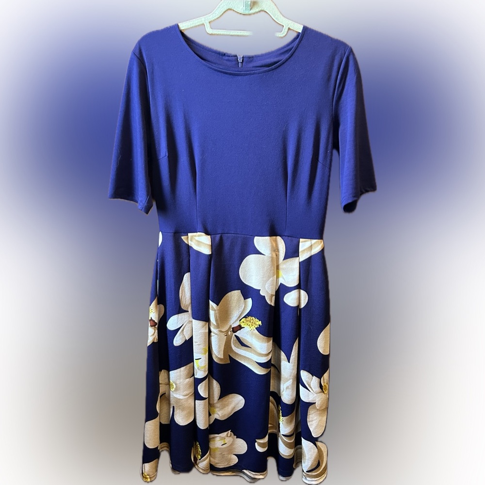 Blue Dress with Flowers Size Large